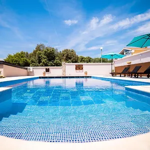 Apartament Hacienda, Kožino